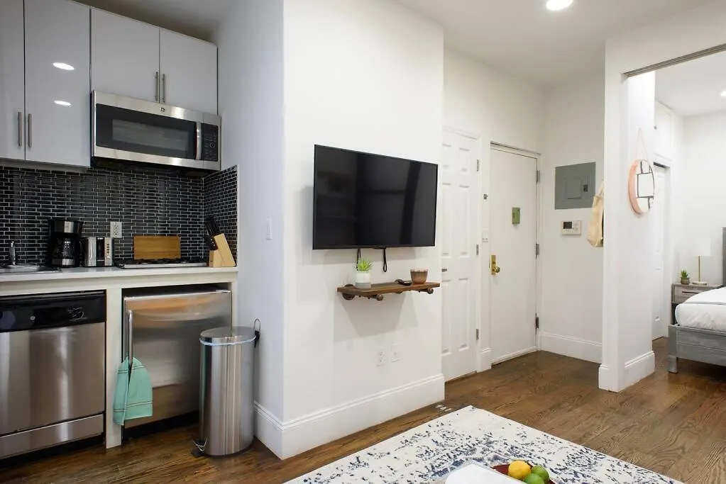 Apartment 69-2A Prime Lower East Side 1Br Apt Brand New New York