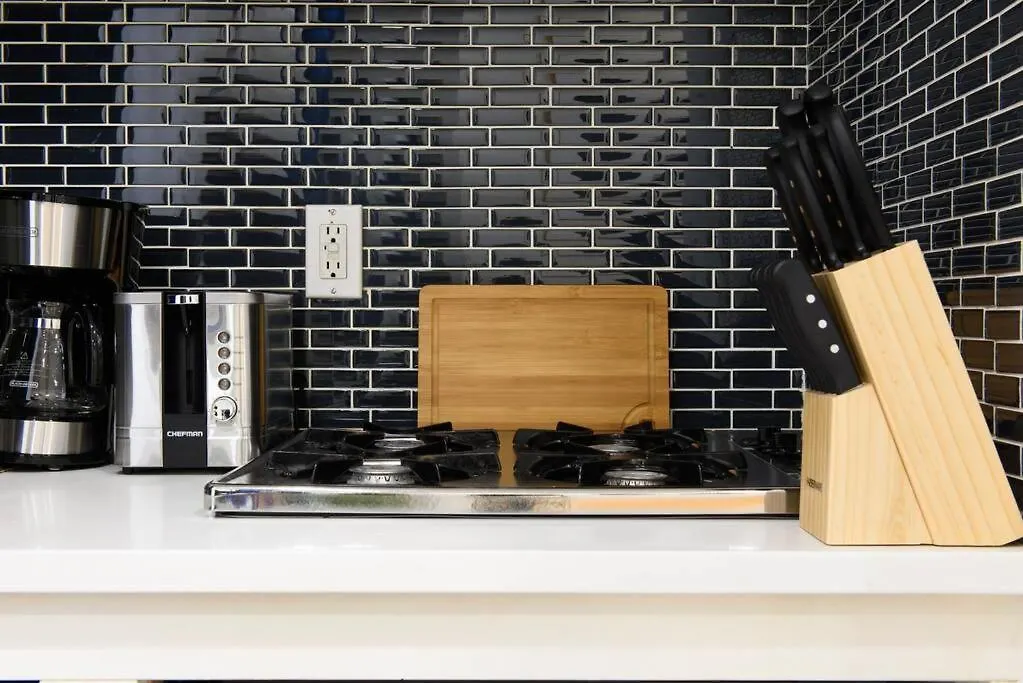 Apartment 69-2A Prime Lower East Side 1Br Apt Brand New New York