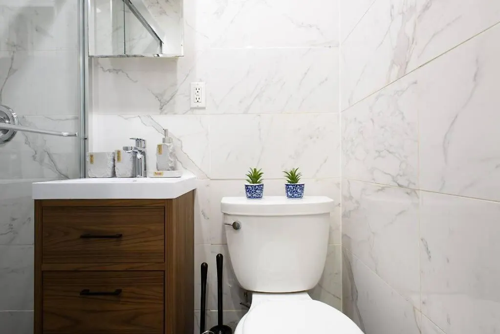 69-2A Prime Lower East Side 1Br Apt Brand New New York